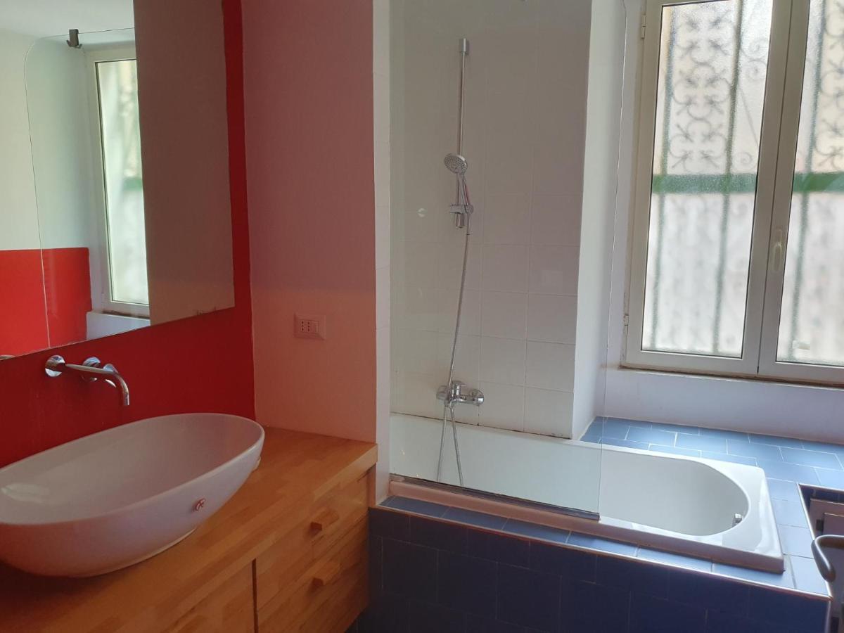 Vico Rooms Napoli Bagian luar foto